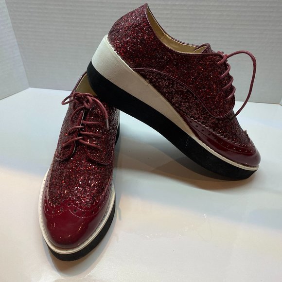 BRAND NEW Kalya Maroon Oxford Sneakers - Picture 3 of 12
